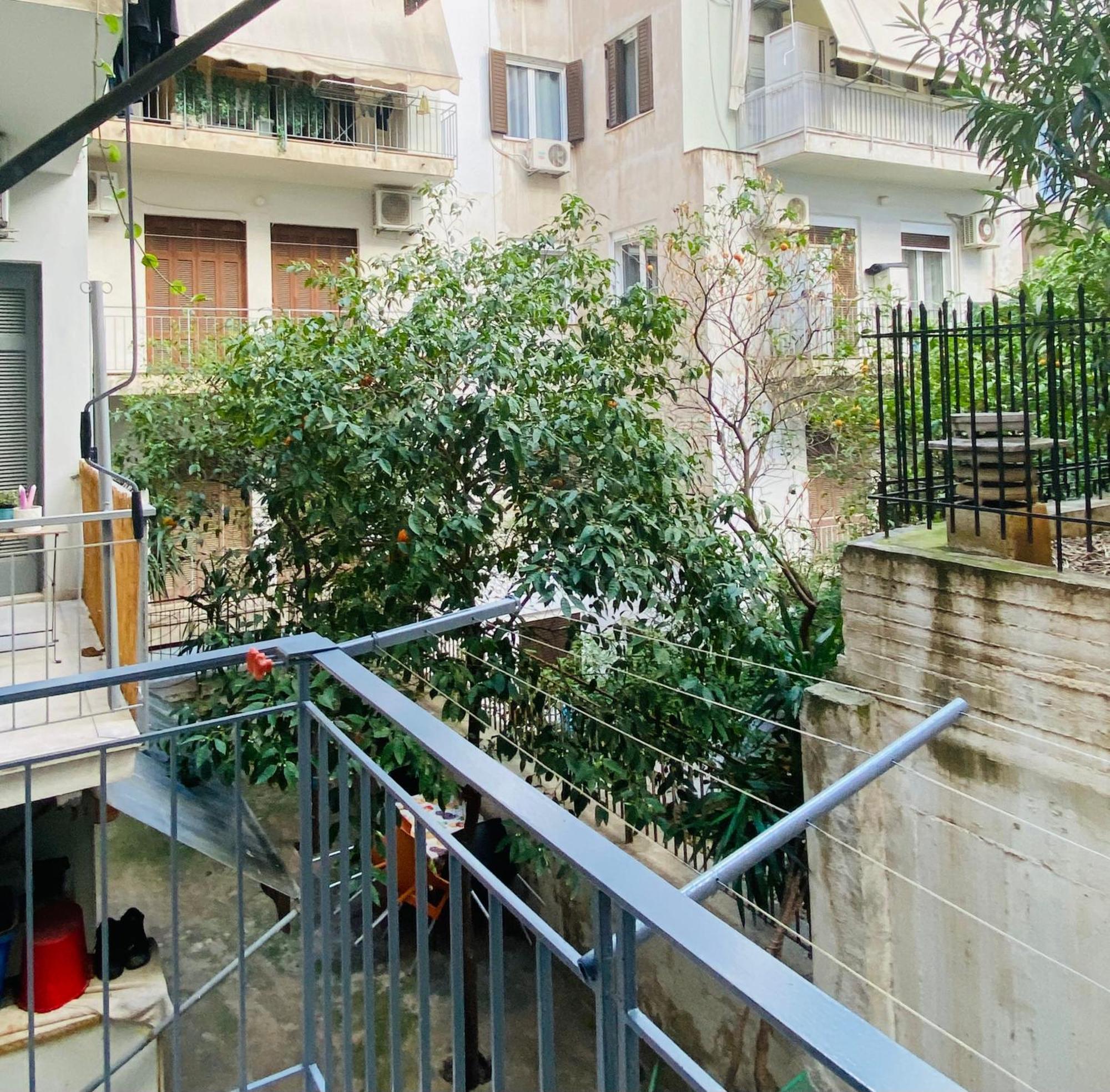 Antinoros Inn, Stylish Apartment,3' To Metro アテネ エクステリア 写真