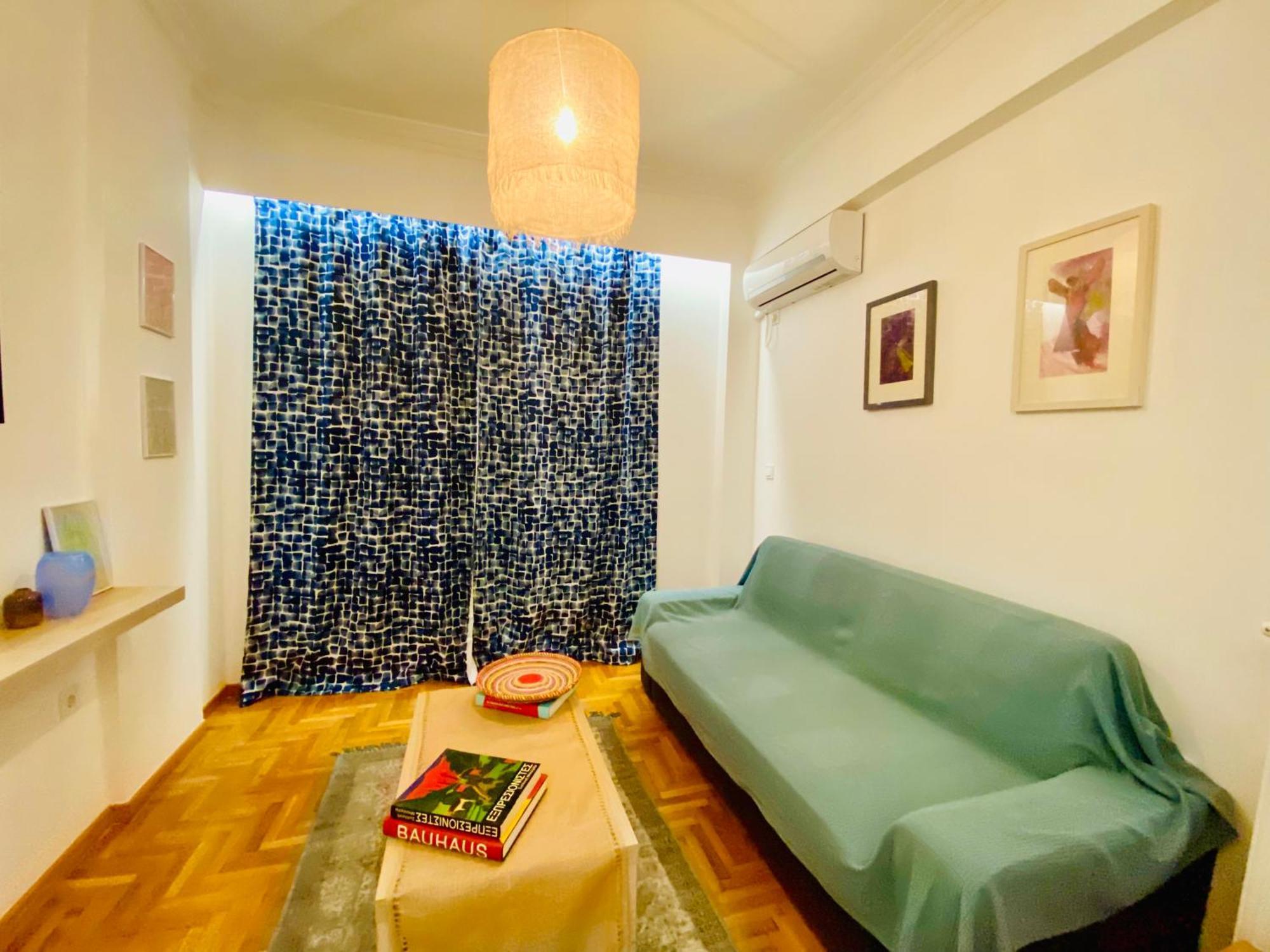 Antinoros Inn, Stylish Apartment,3' To Metro アテネ エクステリア 写真