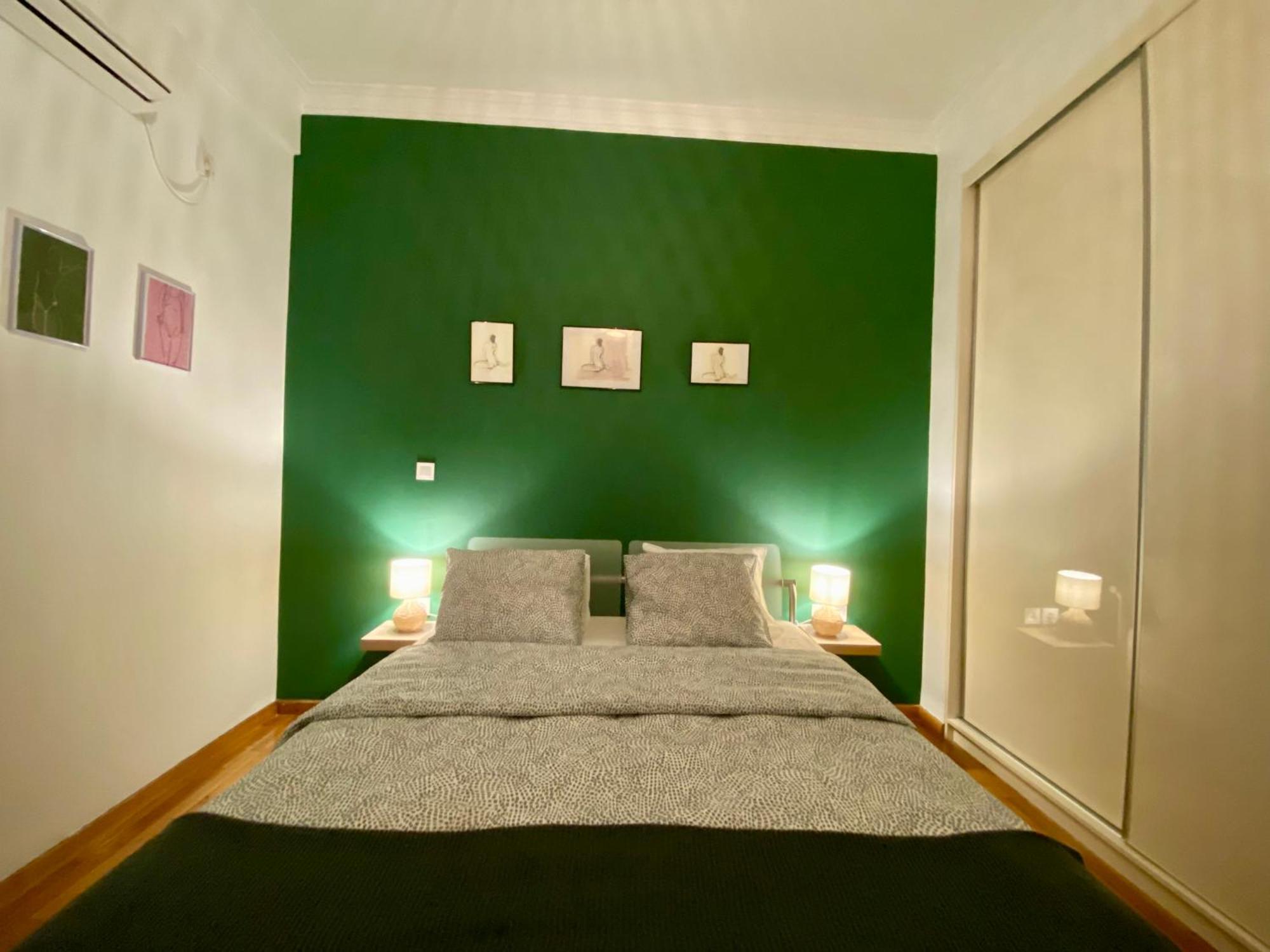 Antinoros Inn, Stylish Apartment,3' To Metro アテネ エクステリア 写真